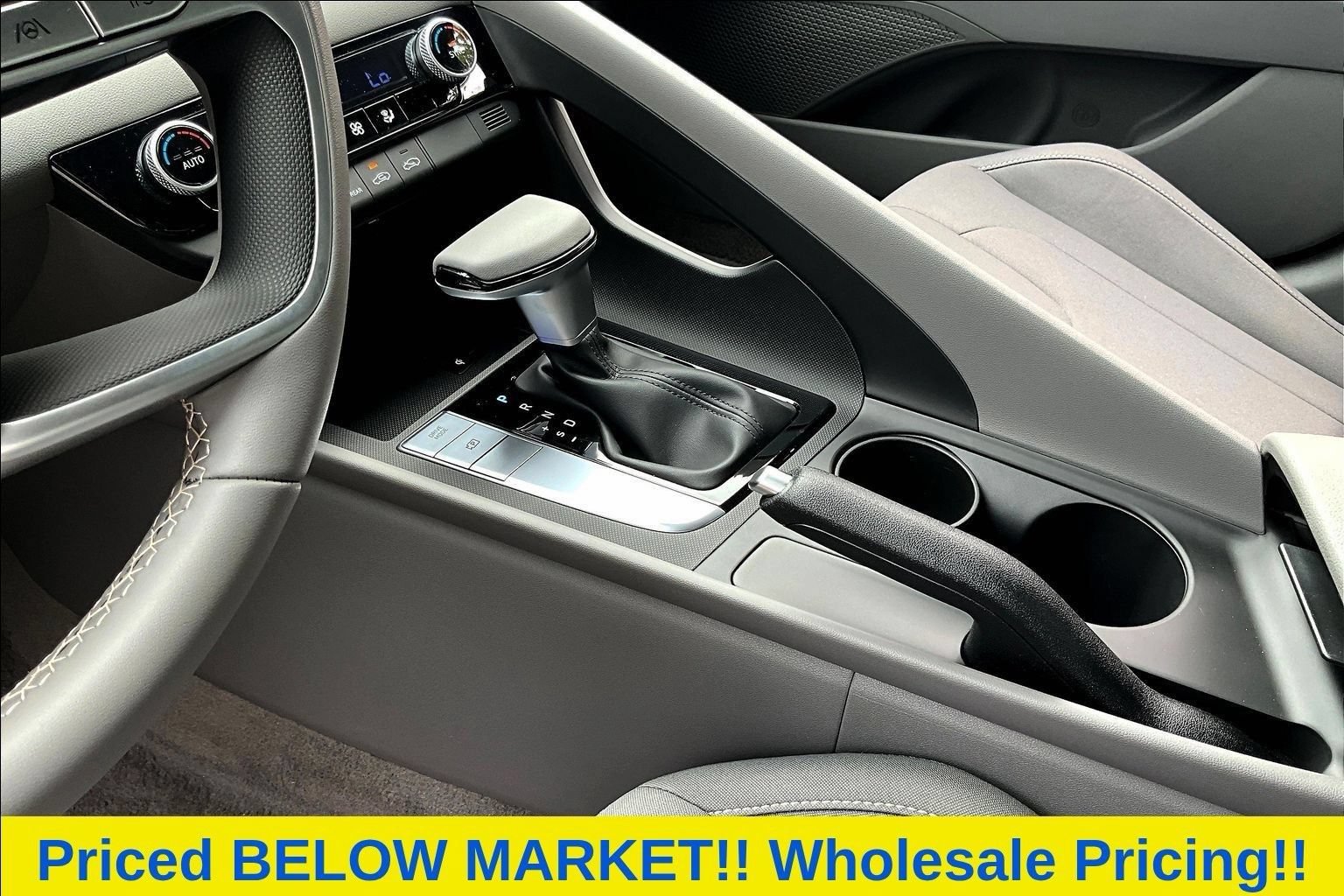 Used 2026 Hyundai Elantra Sport FWD image 21