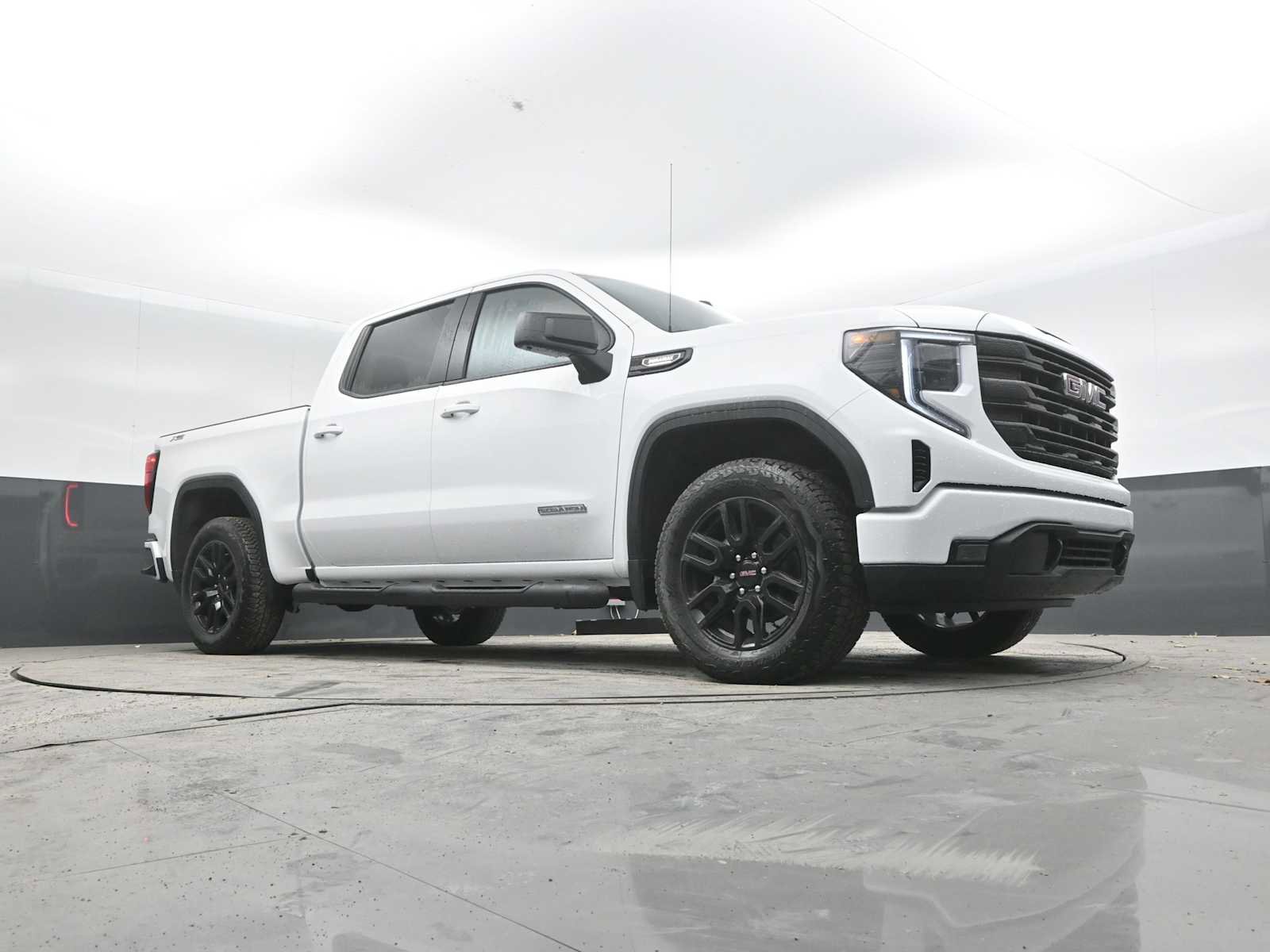 New 2026 GMC Sierra 1500 Elevation AWD/4WD image 41