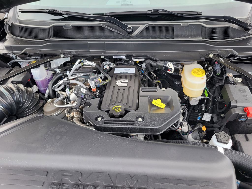 New 2026 RAM 2500 Limited AWD/4WD image 30