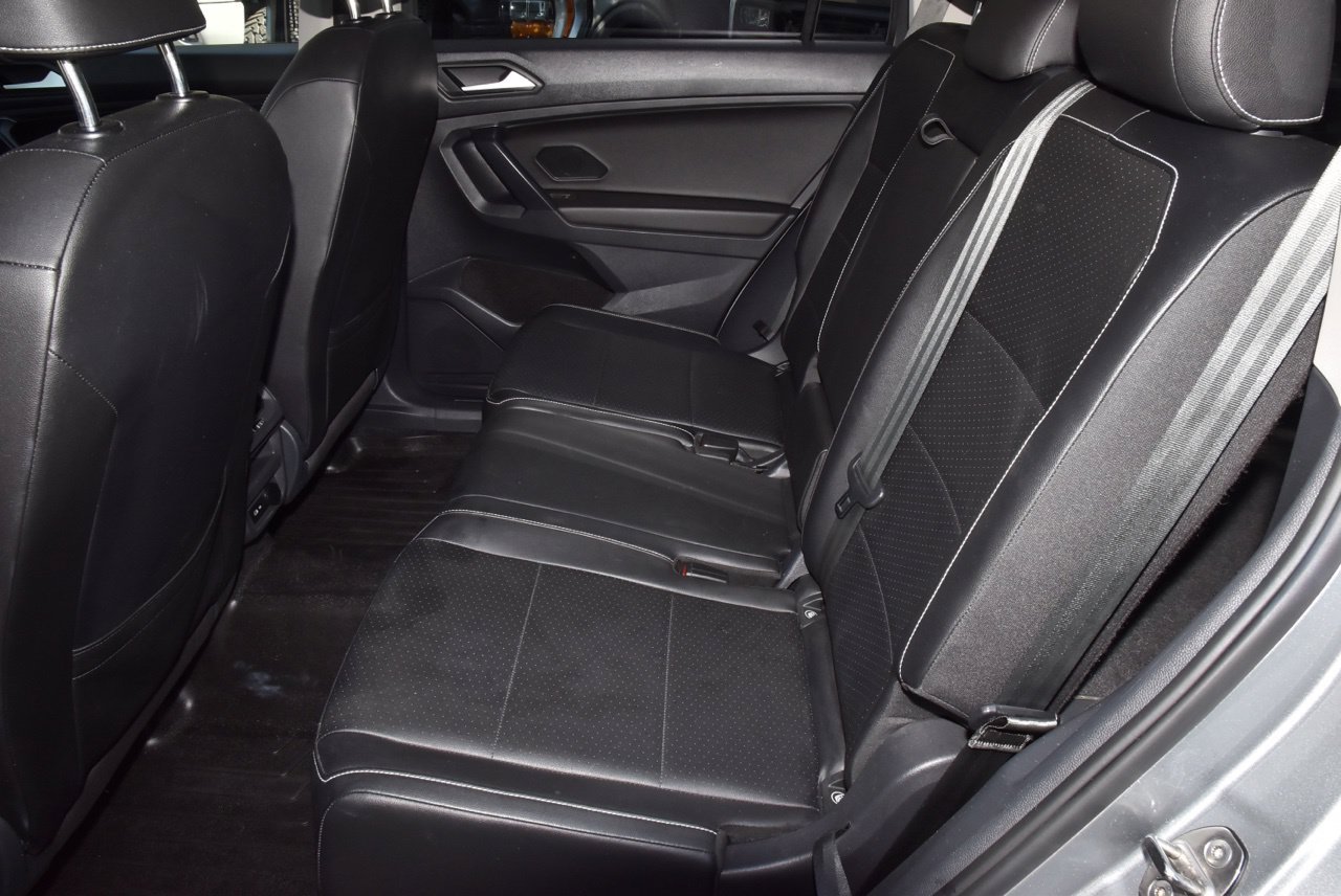 Used 2021 Volkswagen Tiguan SE AWD/4WD image 14