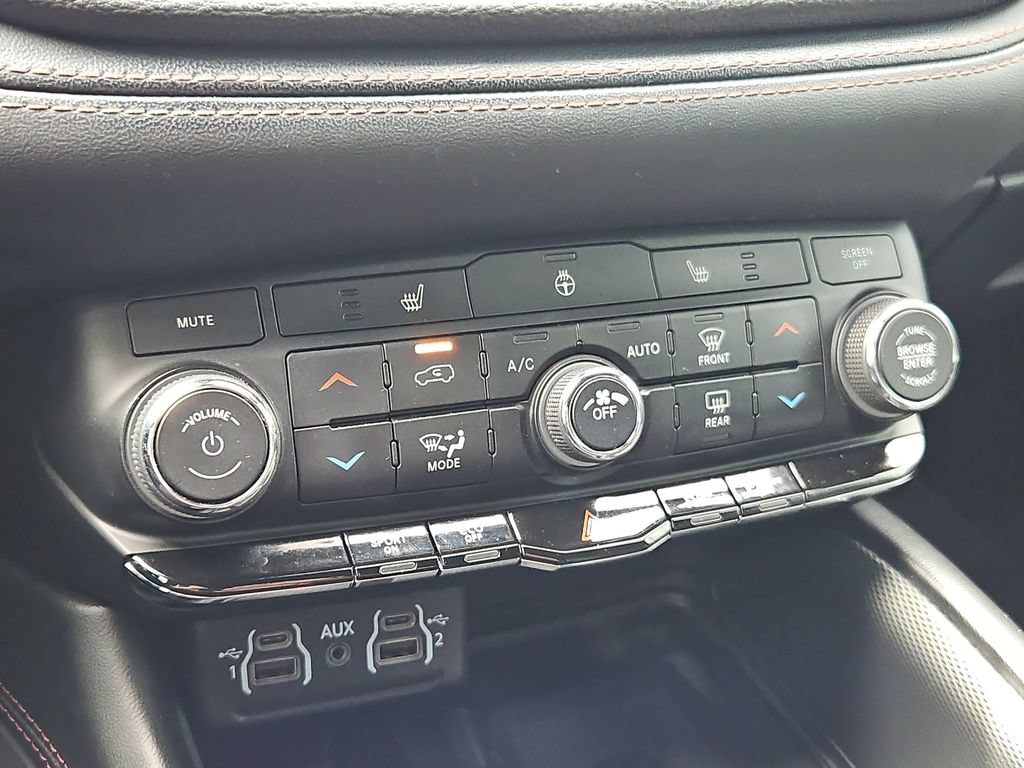 Certified 2021 Dodge Durango R/T w/ Blacktop Package AWD/4WD image 25