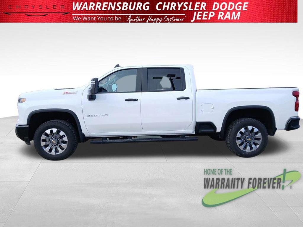 Used 2025 Chevrolet Silverado 2500 Custom w/ Custom Value Package image 7