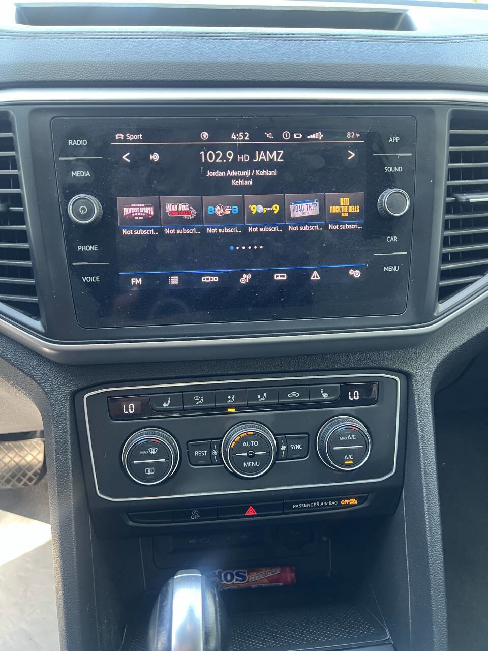 Used 2021 Volkswagen Atlas SE image 18