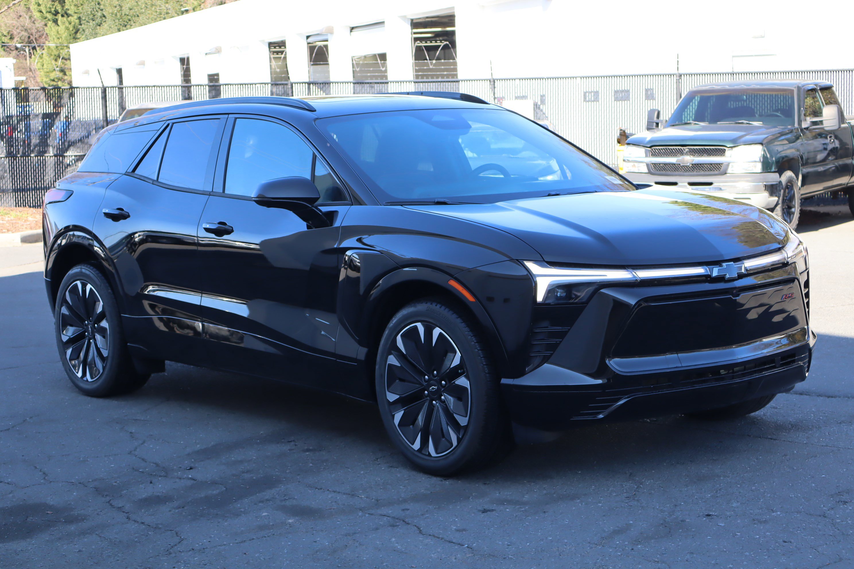 New 2026 Chevrolet Blazer EV RS image 2