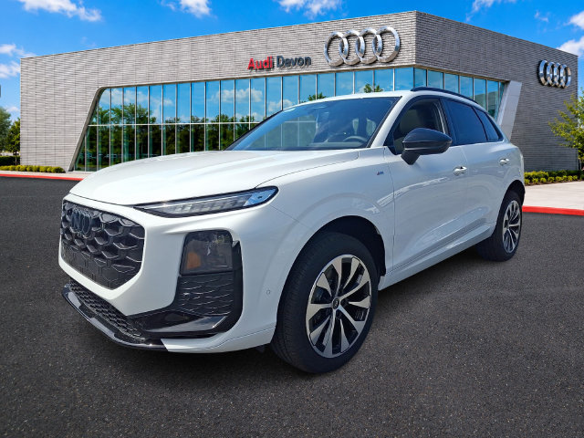 New 2026 Audi Q3 quattro 2.0T AWD/4WD image 2