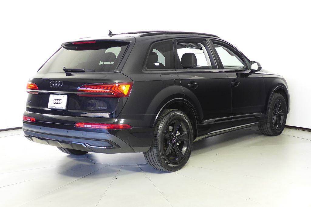 Used 2023 Audi Q7 2.0T Premium Plus w/ Premium Plus Package AWD/4WD image 7