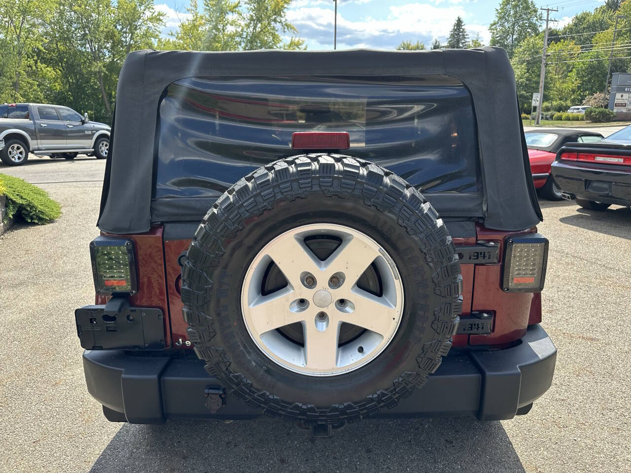 Used 2007 Jeep Wrangler Sahara w/ PWR Convenience Group AWD/4WD image 5