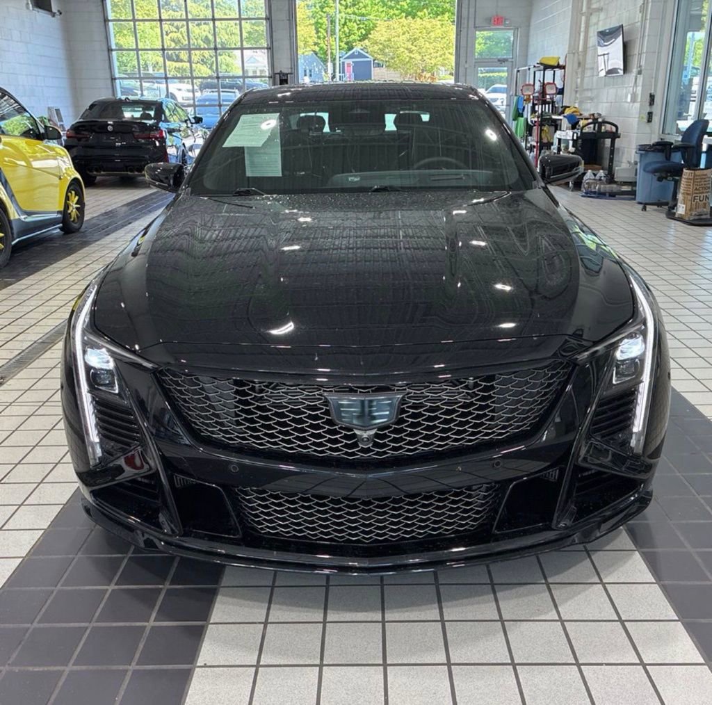 Used 2026 Cadillac CT5 V Blackwing w/ Super Cruise 1 Package image 2