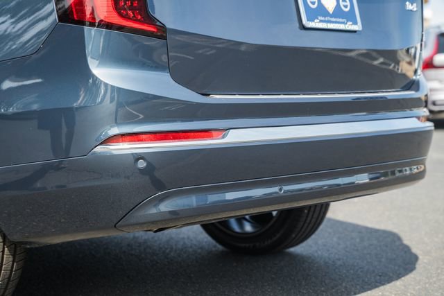 New 2026 Volvo XC90 B6 Plus w/ Protection Package Premier AWD/4WD image 9