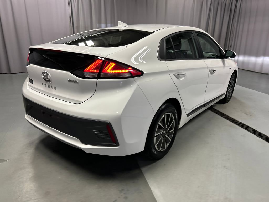 Used 2020 Hyundai Ioniq Limited image 7