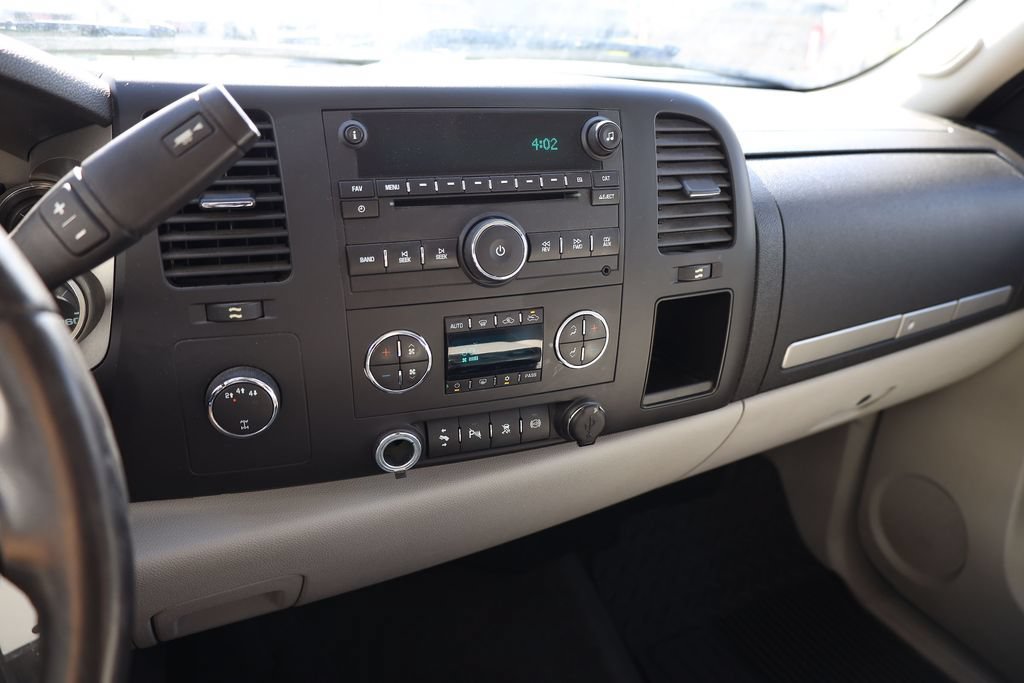 Used 2011 Chevrolet Silverado 3500 LT w/ Interior Plus Package AWD/4WD image 15
