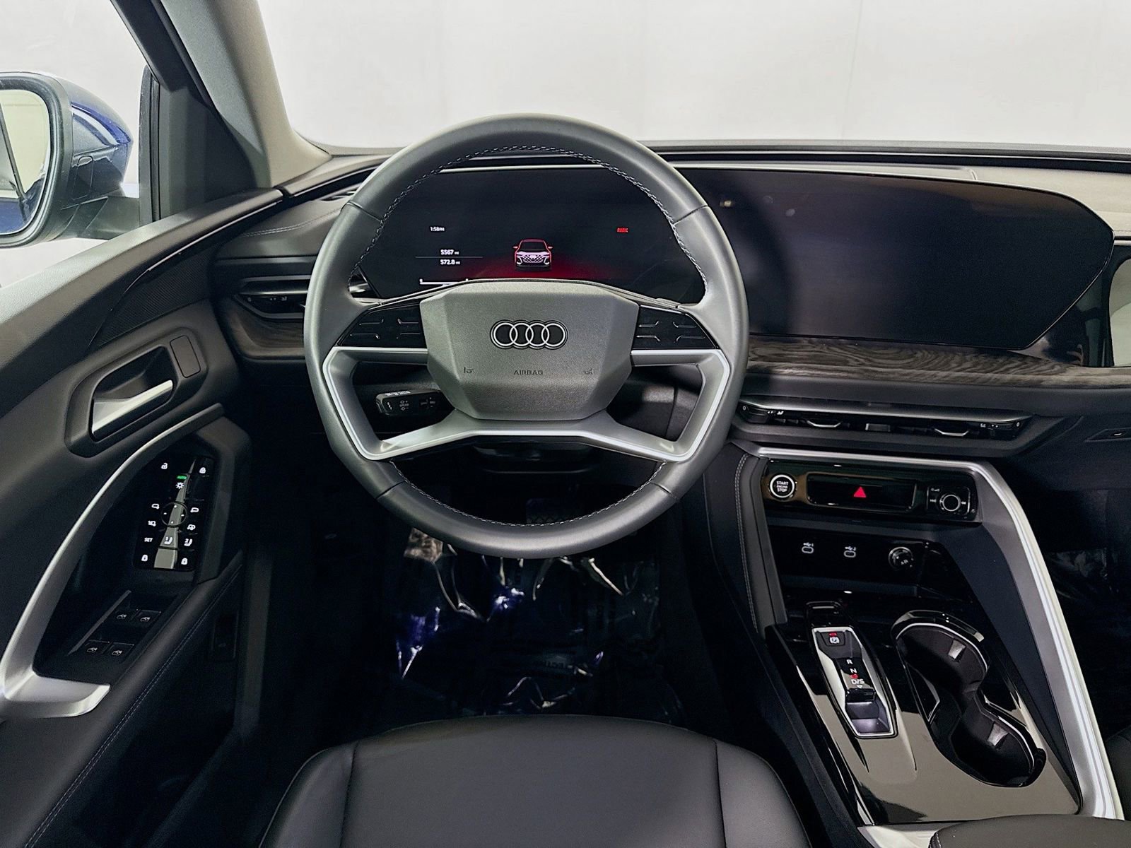 Certified 2025 Audi Q5 Premium w/ Convenience Package AWD/4WD image 20