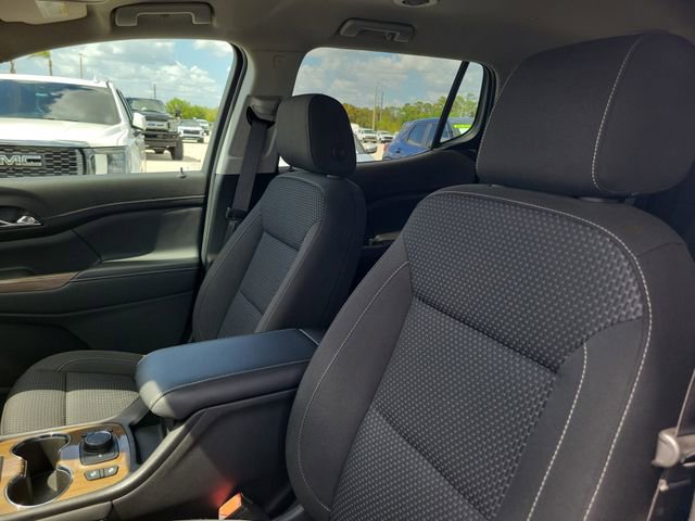 Certified 2023 GMC Acadia SLE w/ Driver Convenience Package image 15