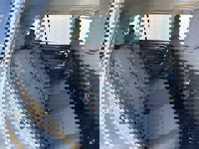 Used 2024 Toyota RAV4 XLE w/ Convenience Package image 32