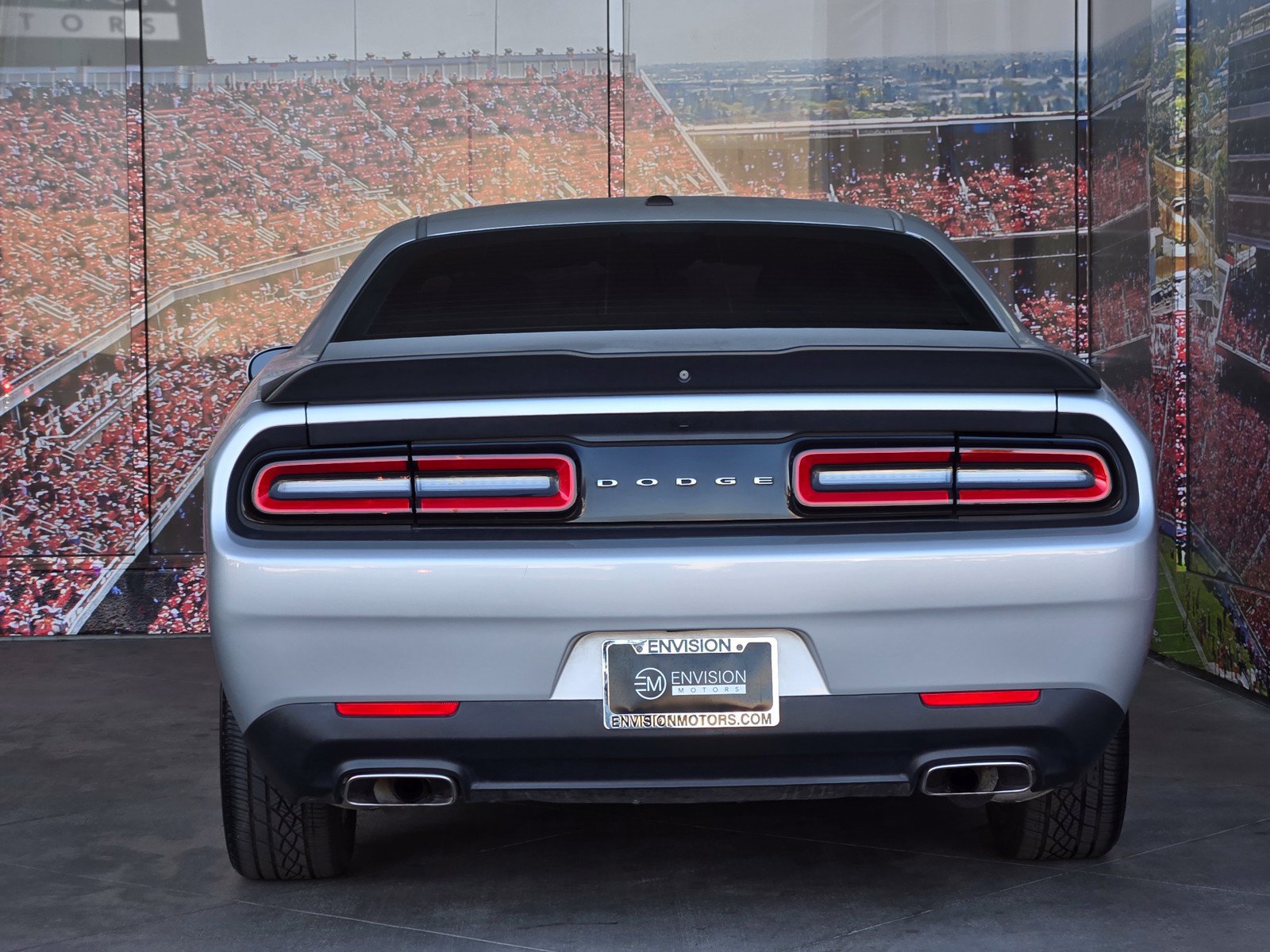 Used 2019 Dodge Challenger SXT w/ Blacktop Package RWD image 6
