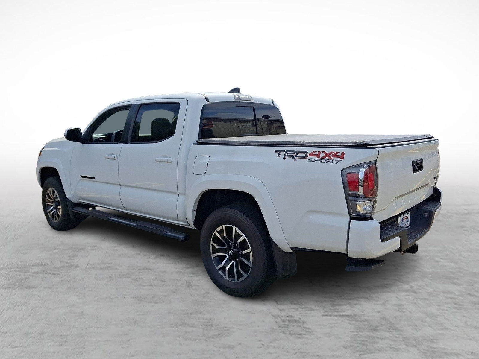Used 2023 Toyota Tacoma TRD Sport AWD/4WD image 4