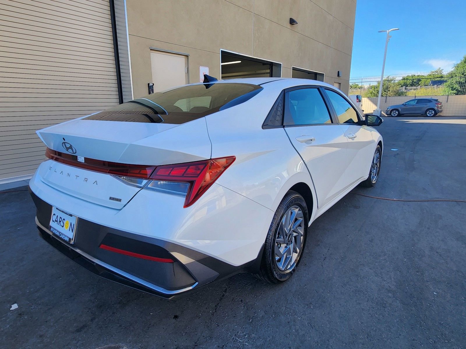 Certified 2025 Hyundai Elantra Hybrid FWD image 7
