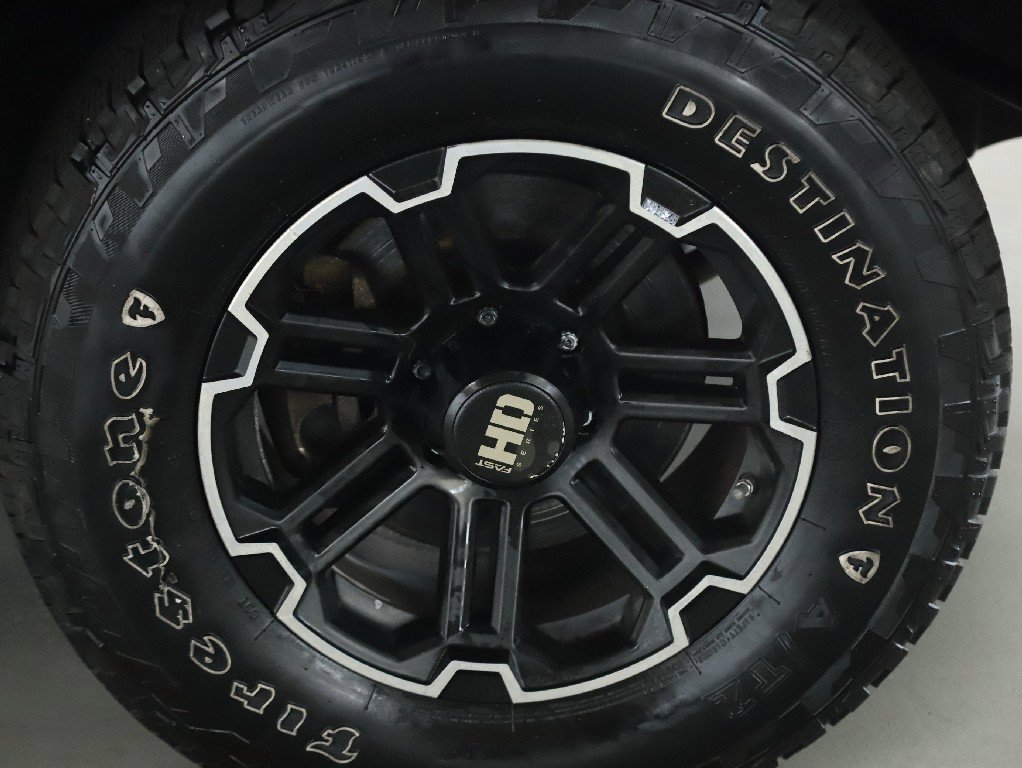 Used 2012 Nissan Titan S AWD/4WD image 11
