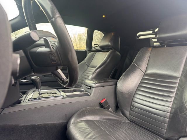 Used 2013 Dodge Challenger SXT image 12