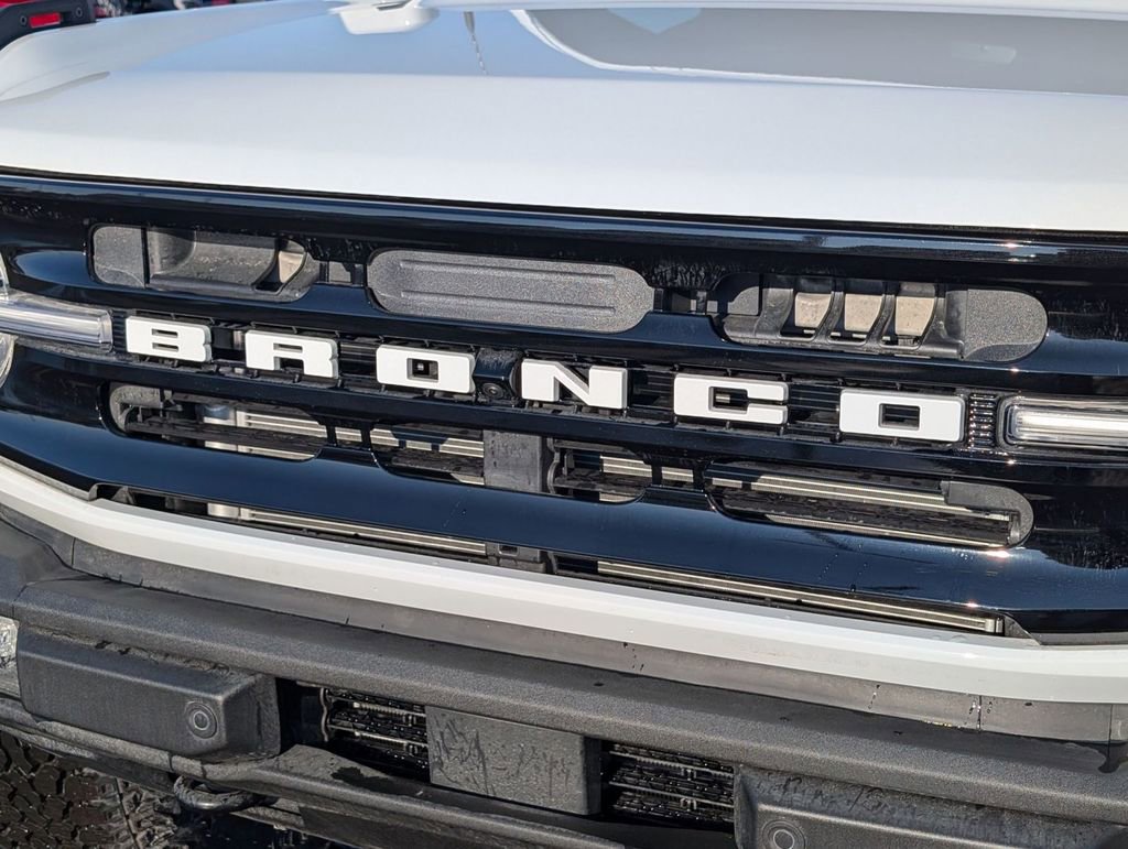 New 2026 Ford Bronco Outer Banks w/ Sasquatch Package image 13