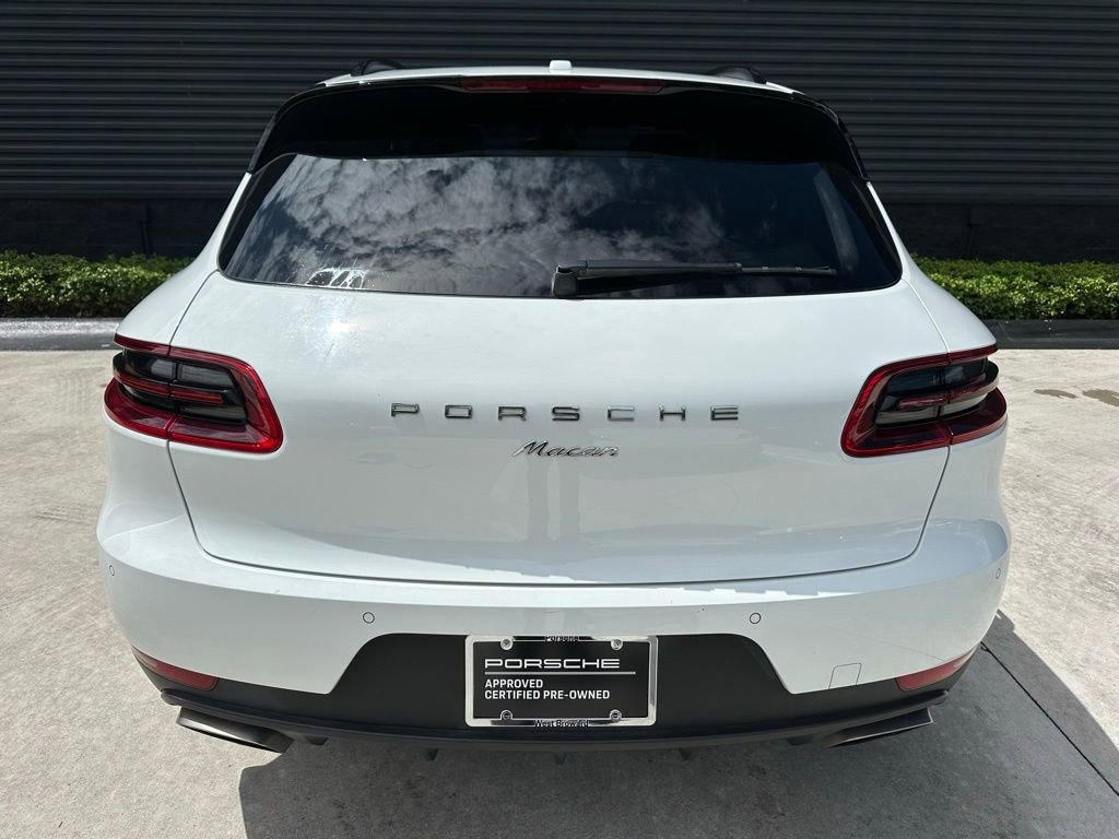 Certified 2018 Porsche Macan w/ Premium Package Plus AWD/4WD image 14