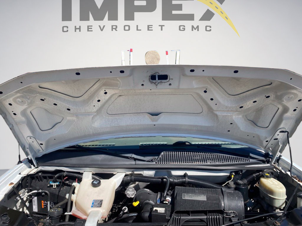 Used 2014 Chevrolet Express 3500 RWD image 26