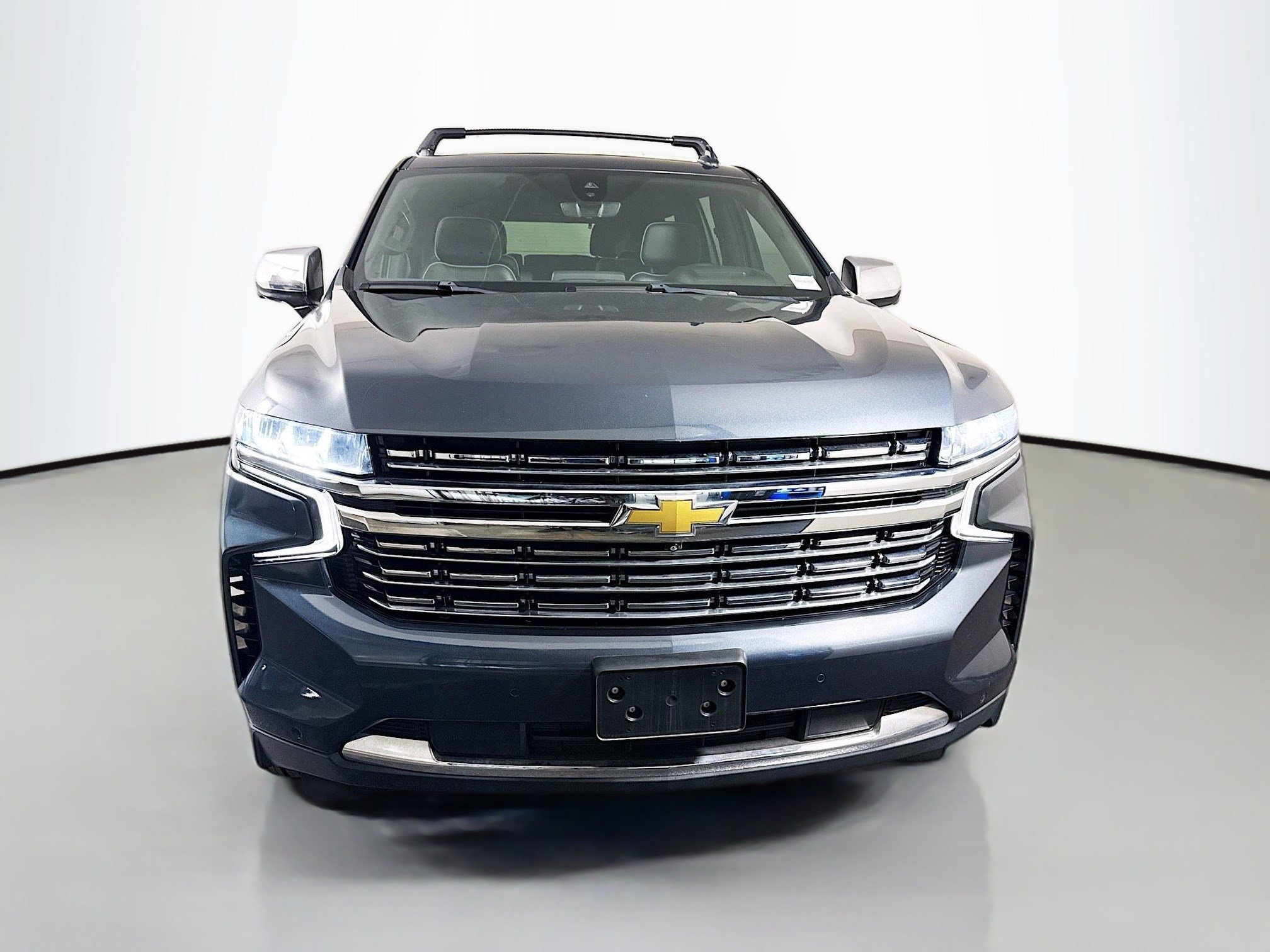 Used 2021 Chevrolet Tahoe Premier w/ Premium Package AWD/4WD image 2