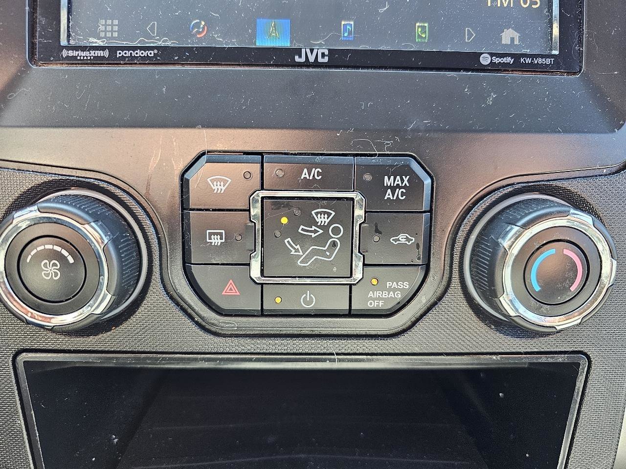 Used 2013 Ford F150 XLT w/ Luxury Equipment Group AWD/4WD image 17