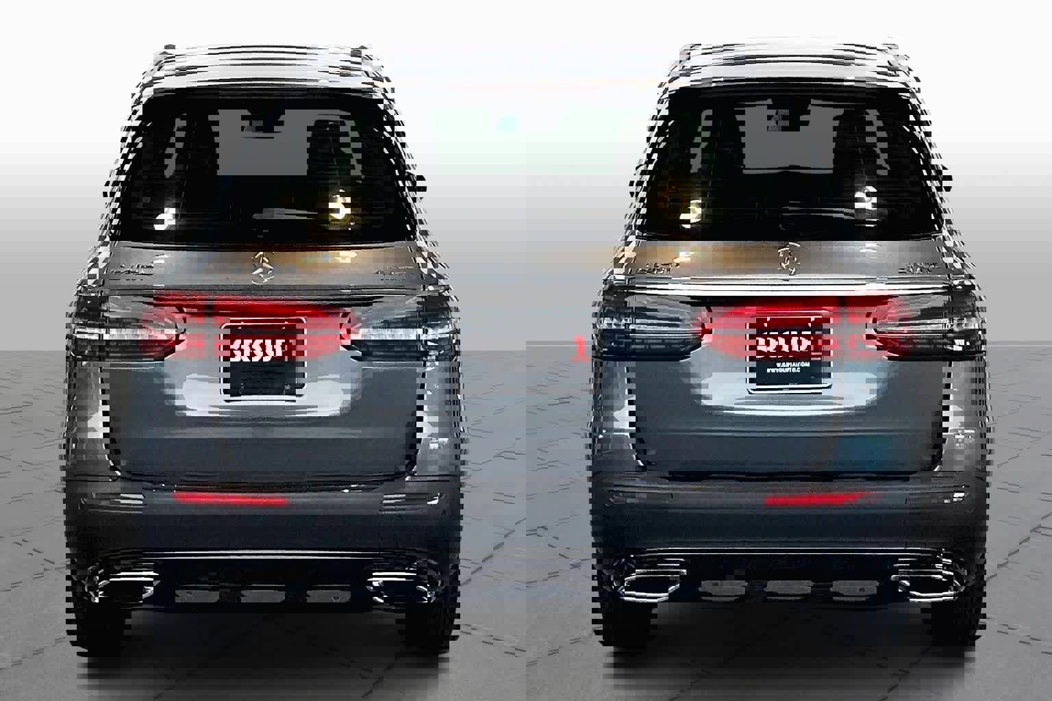 Used 2023 Mercedes-Benz E 450 4MATIC All-Terrain Wagon image 4