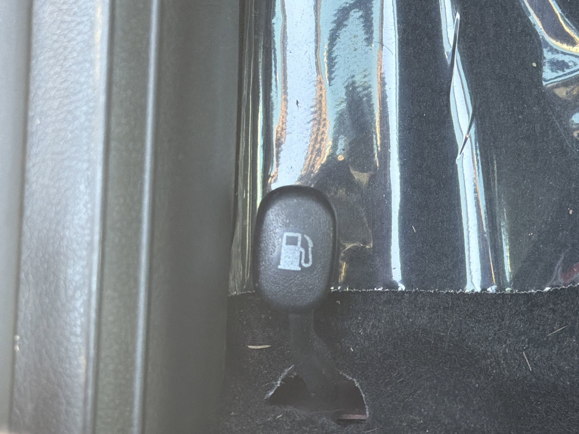 Used 2020 Hyundai Venue SE image 15