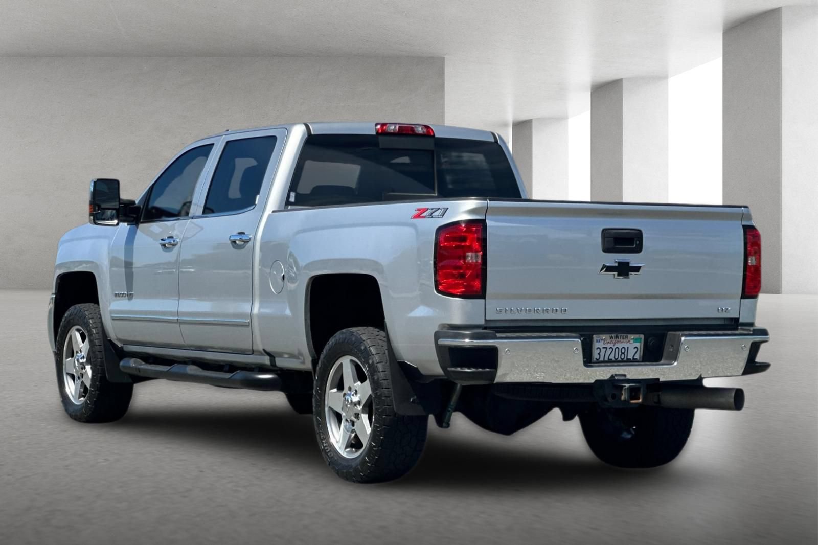 Used 2018 Chevrolet Silverado 2500 LTZ w/ Duramax Plus Package AWD/4WD image 6