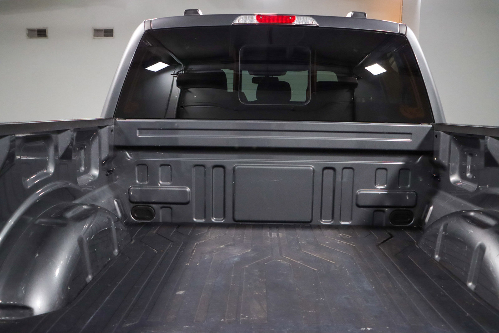 Used 2024 Ford F150 XLT w/ Equipment Group 302A MID image 30