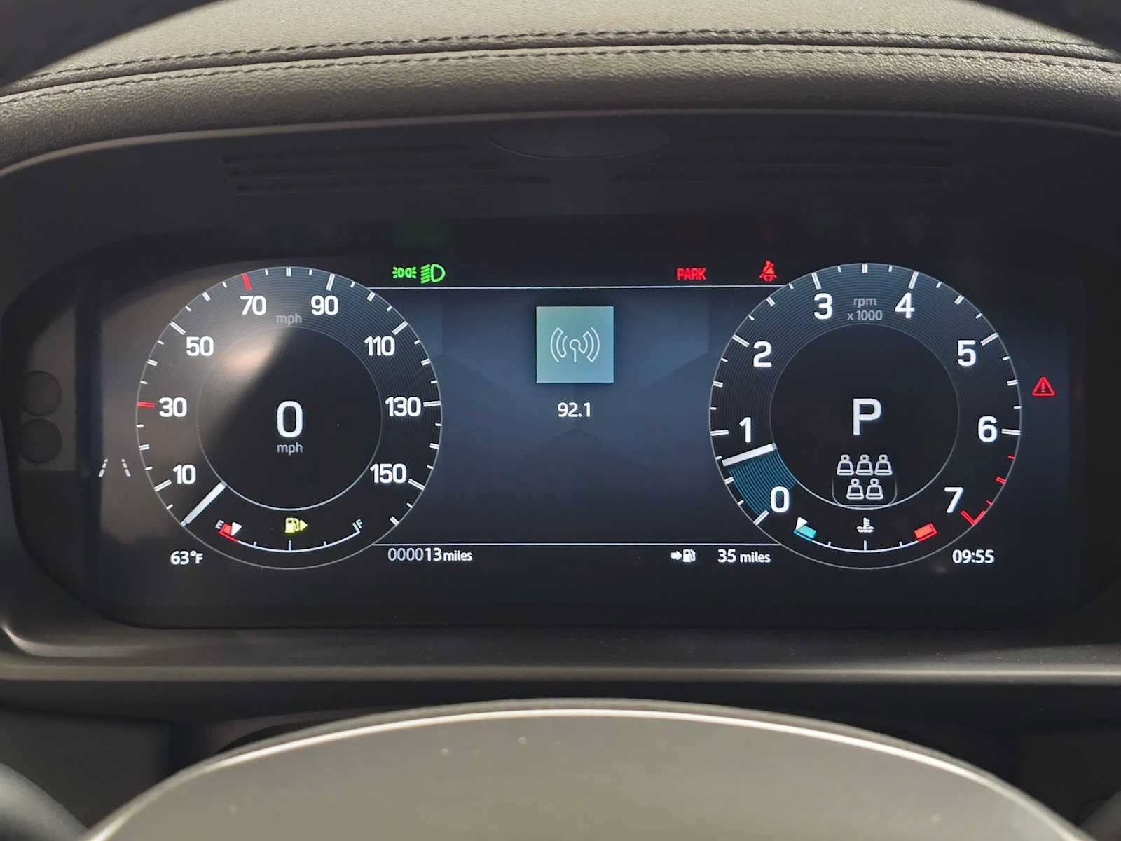 New 2026 Land Rover Discovery S AWD/4WD image 25