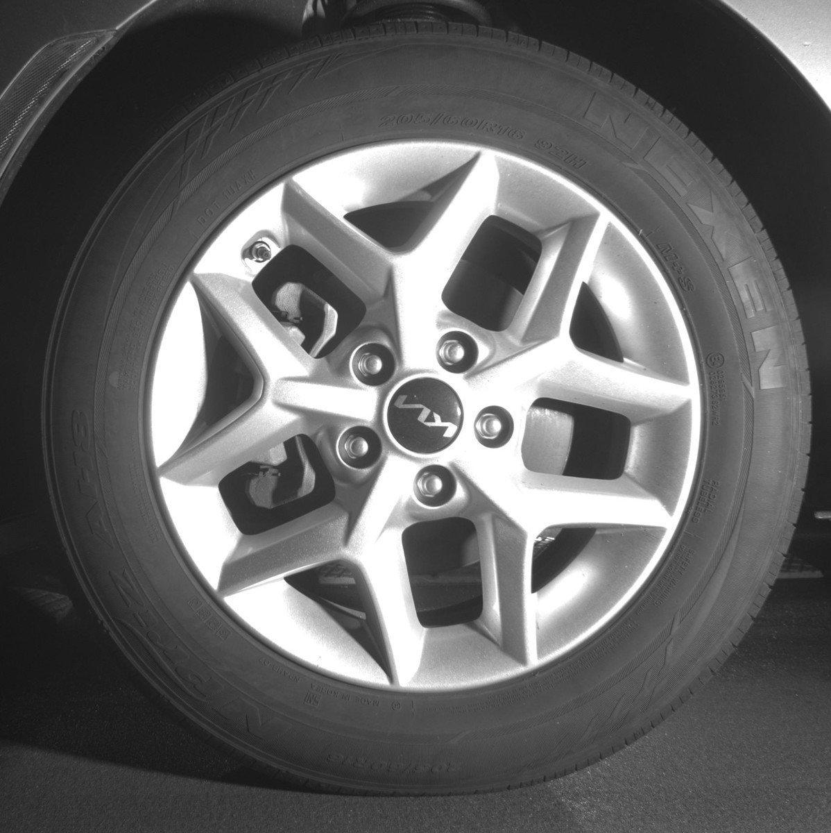 Used 2025 Kia Soul LX w/ LX Technology Package image 12