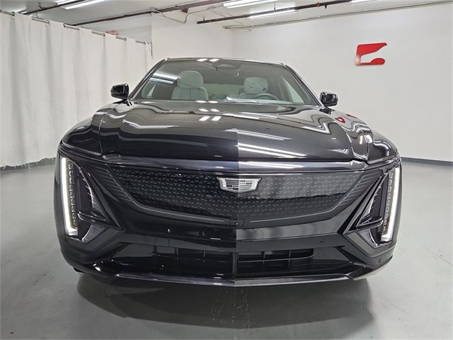 Used 2024 Cadillac Lyriq Sport image 3