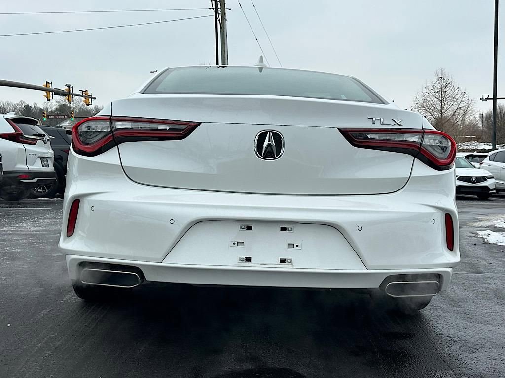 Certified 2025 Acura TLX w/ Technology Package image 10