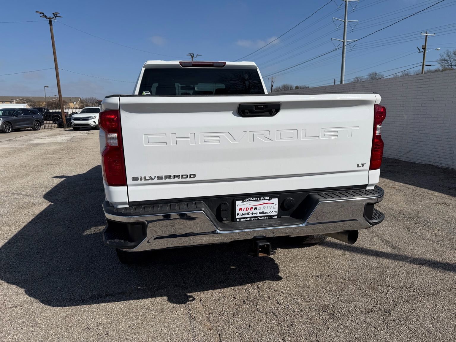 Used 2023 Chevrolet Silverado 2500 LT image 5