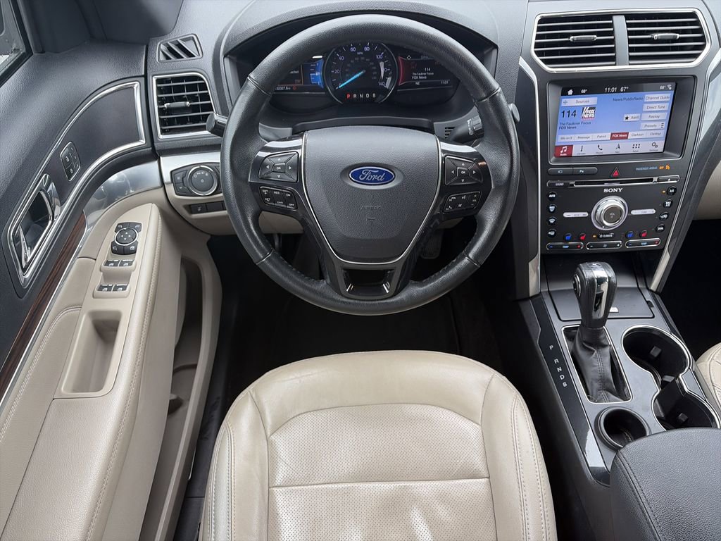 Used 2018 Ford Explorer Limited FWD image 15