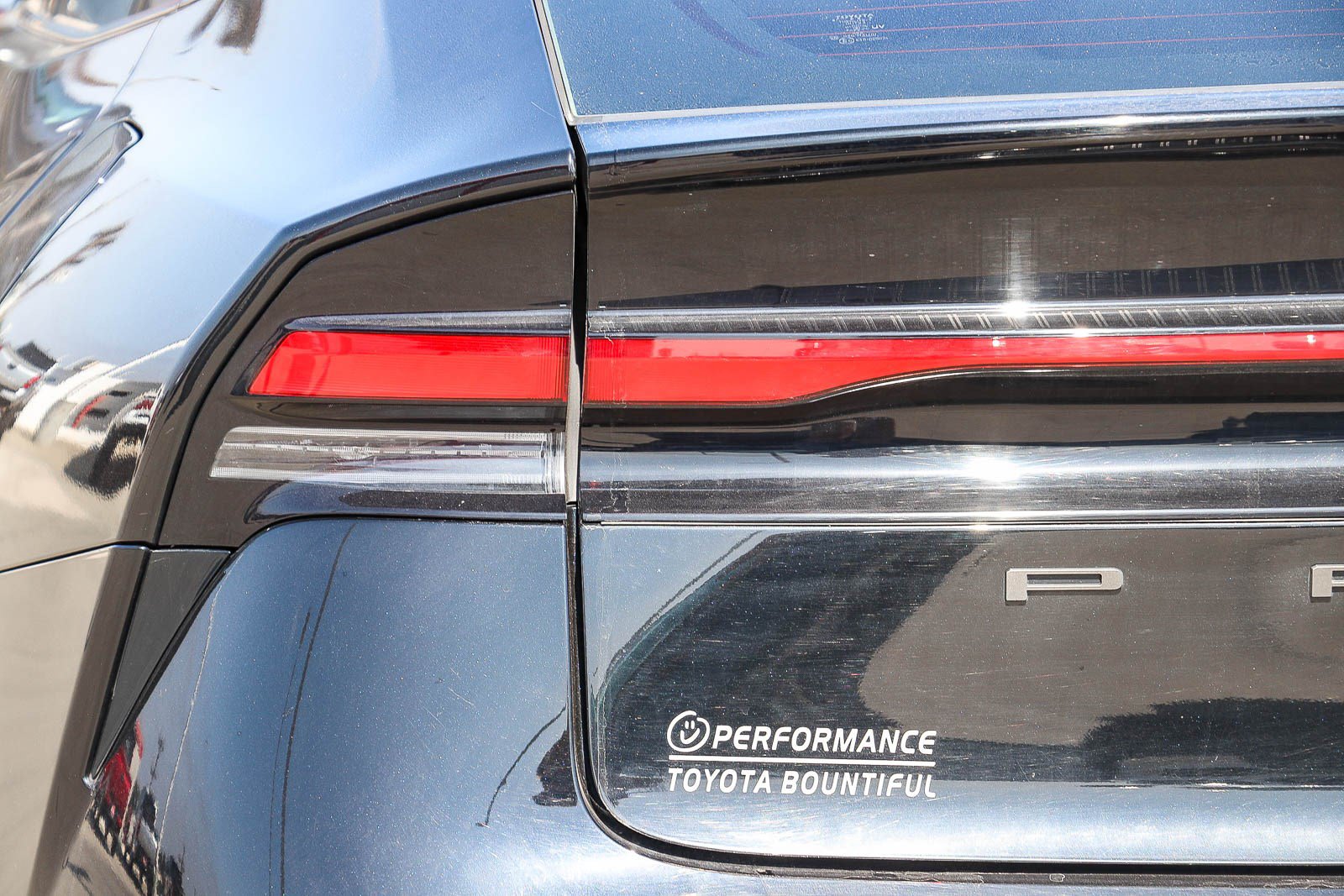 Certified 2024 Toyota Prius XLE FWD image 8