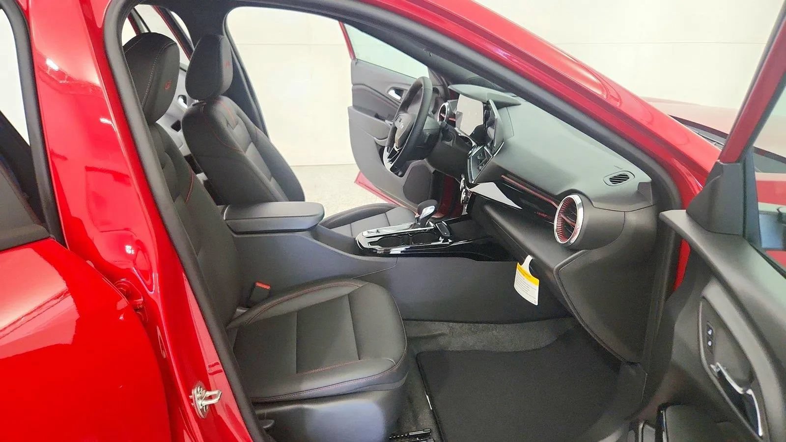 New 2026 Chevrolet Trax RS w/ Driver Confidence Package FWD image 29