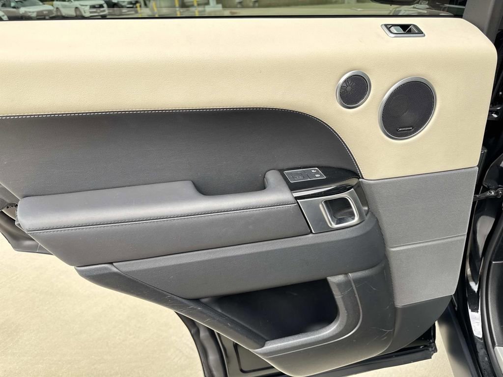 Used 2022 Land Rover Range Rover Sport HSE Silver Edition image 11
