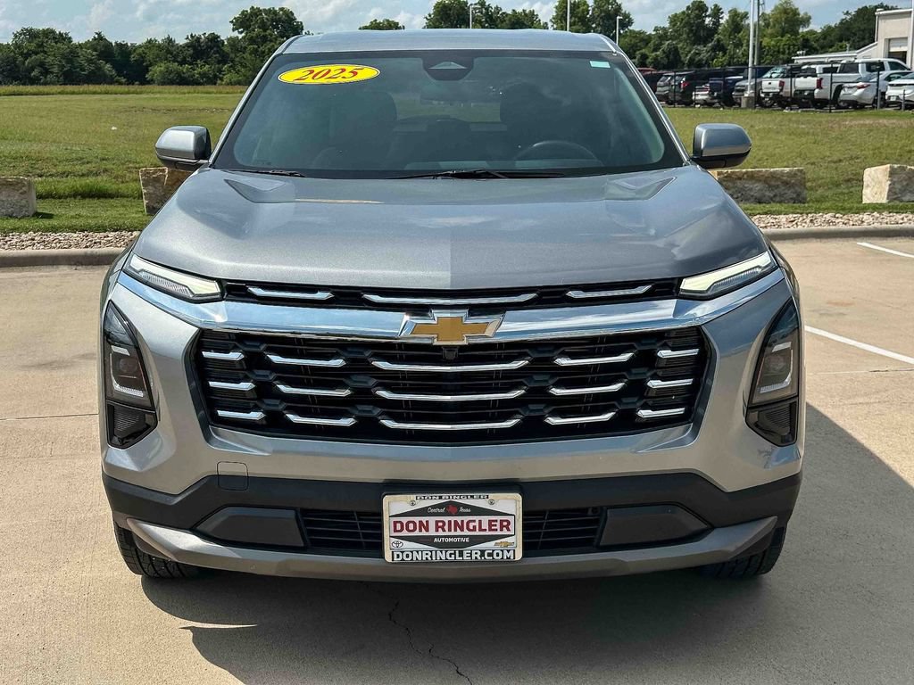 Used 2025 Chevrolet Equinox LT FWD image 8