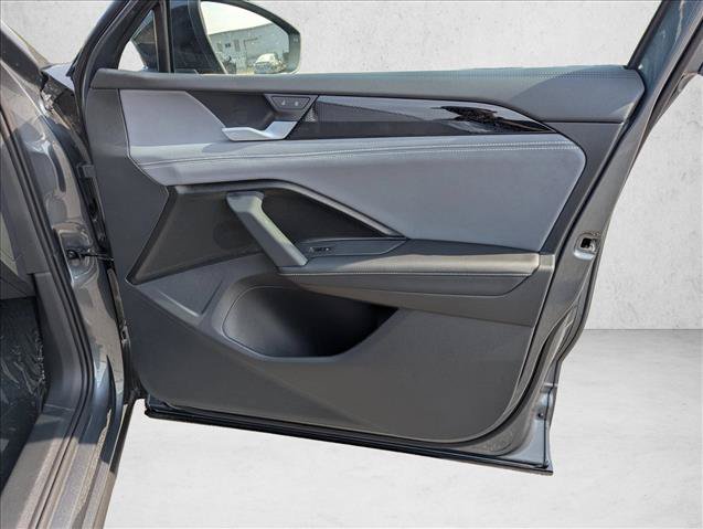 New 2026 Volkswagen Tiguan SE R-Line FWD image 26