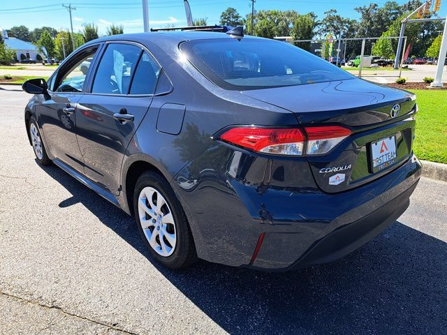Used 2024 Toyota Corolla LE FWD image 11