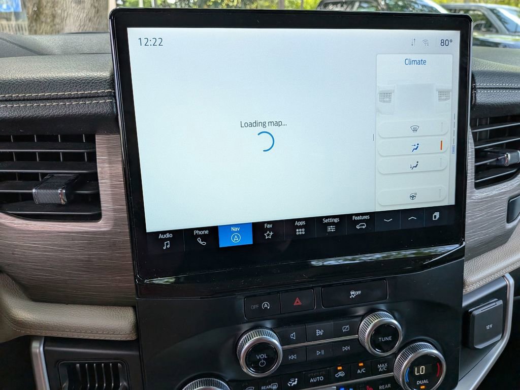 Used 2024 Ford Expedition Limited RWD image 24