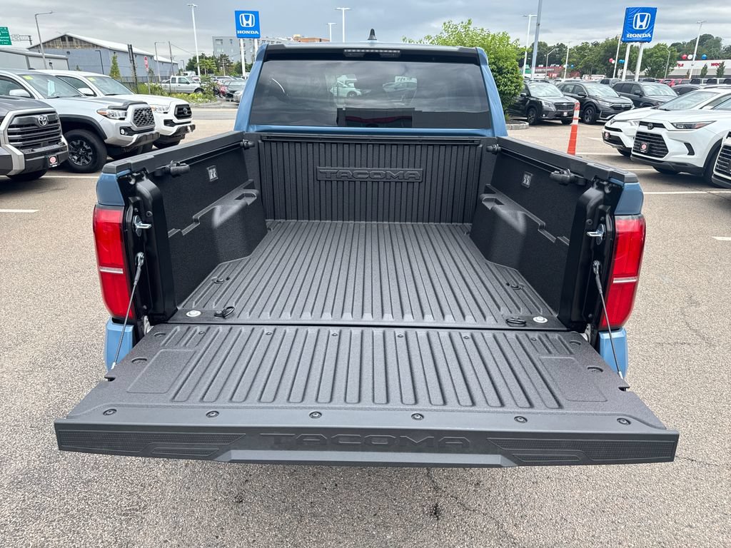 New 2026 Toyota Tacoma SR5 AWD/4WD image 7