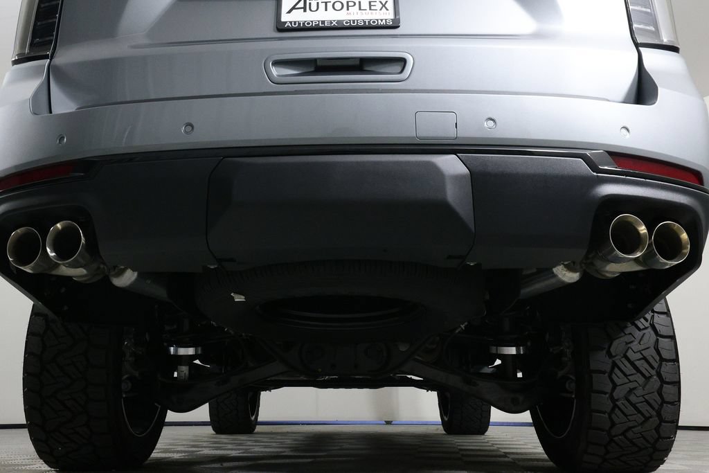 Used 2026 Chevrolet Tahoe Z71 w/ Comfort Package AWD/4WD image 50