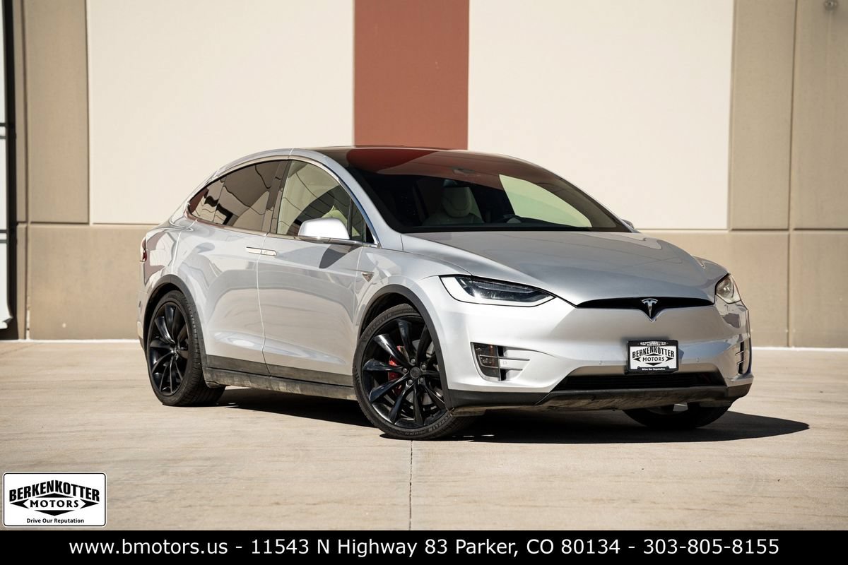 Used 2016 Tesla Model X Performance AWD/4WD image 1