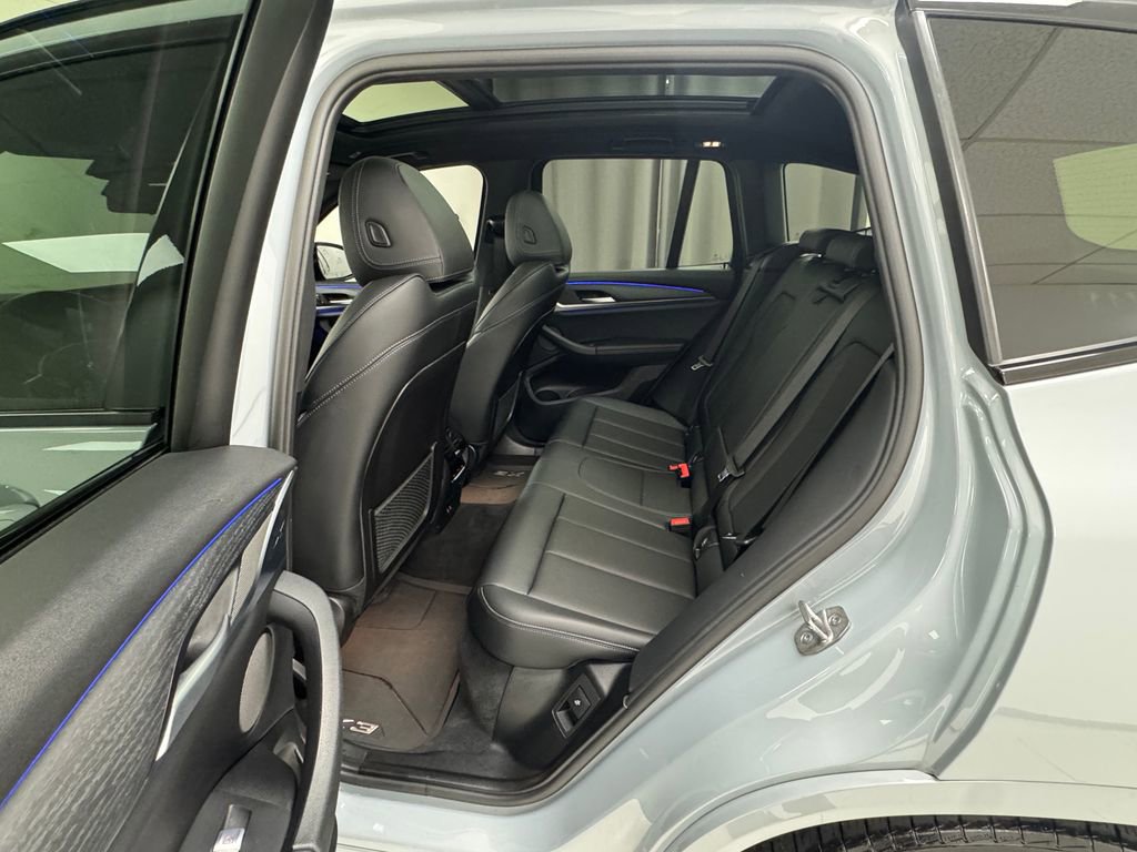 Used 2023 BMW X3 xDrive30i w/ M Sport Package image 12