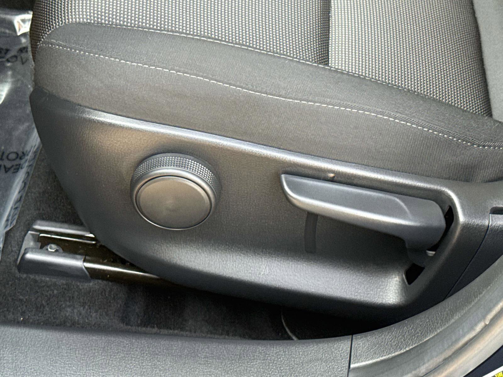 Certified 2025 MAZDA CX-30 AWD 2.5 S image 23